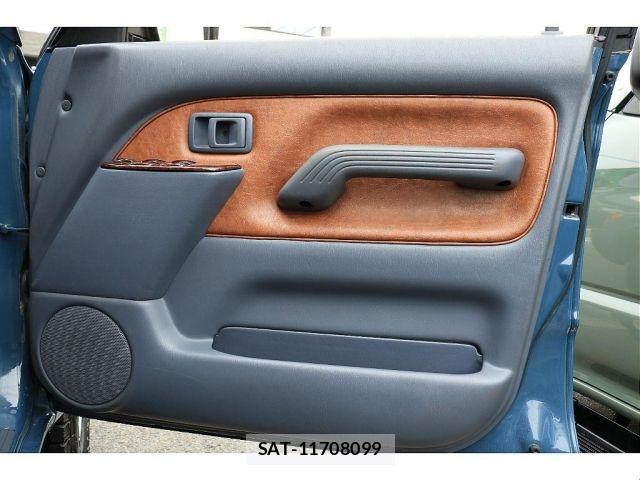 Toyota LAND CRUISER PRADO 1997-01 8796390-15