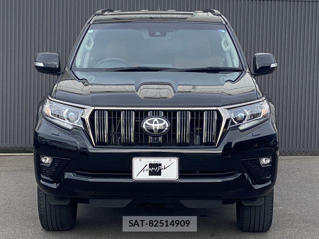 2022 Toyota Land Cruiser Prado — Photo 4