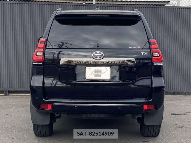 2022 Toyota Land Cruiser Prado — Photo 5