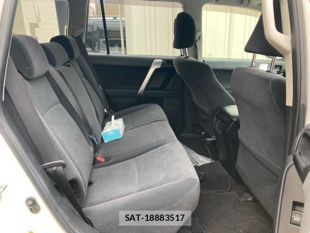 Toyota LAND CRUISER PRADO 2019-06 8796386-12