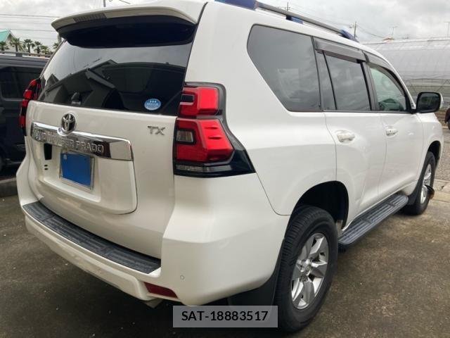 Toyota LAND CRUISER PRADO 2019-06 8796386-1