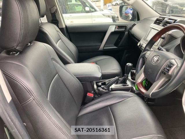 Toyota LAND CRUISER PRADO 2016-07 8796393-9