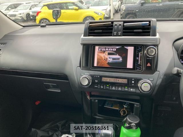 Toyota LAND CRUISER PRADO 2016-07 8796393-11