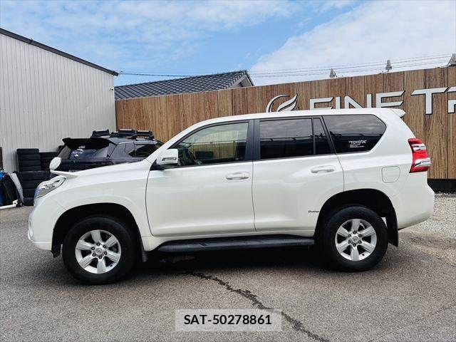 Toyota LAND CRUISER PRADO 2014-03 8829805-20