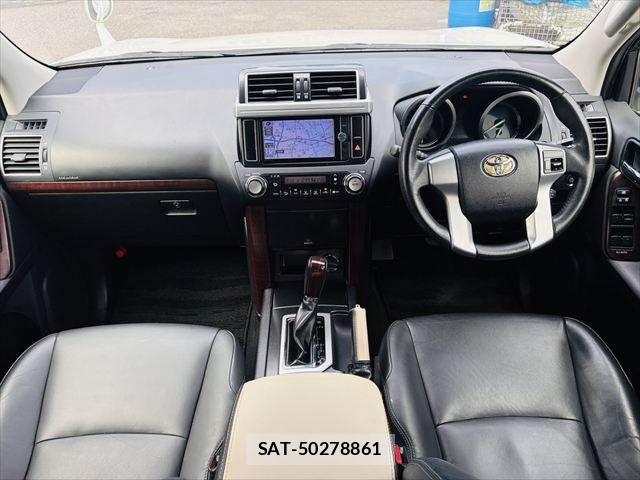 Toyota LAND CRUISER PRADO 2014-03 8829805-2