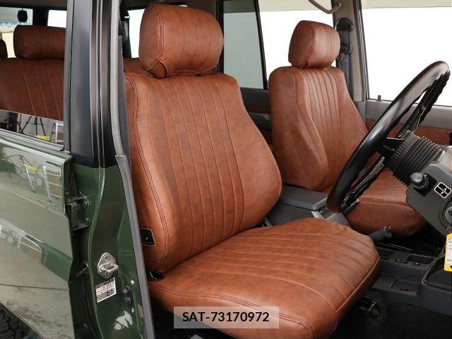 Toyota LAND CRUISER PRADO 1993-01 8829786-5
