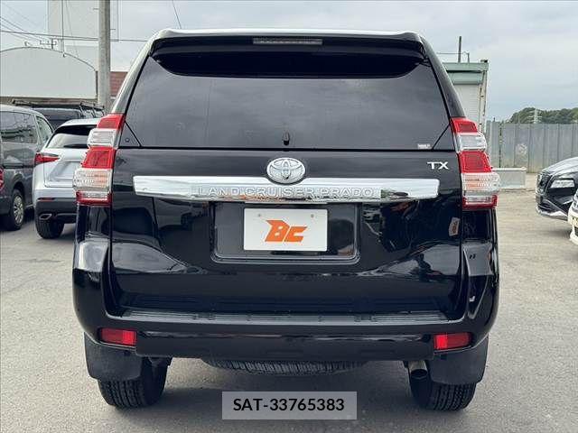 Toyota LAND CRUISER PRADO 2016-10 8829803-13