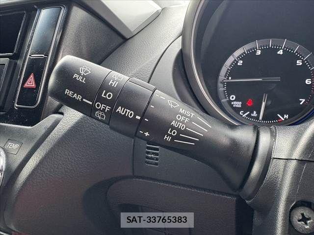 Toyota LAND CRUISER PRADO 2016-10 8829803-26