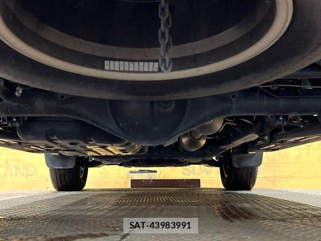 Toyota LAND CRUISER PRADO 2023-08 8829780-18