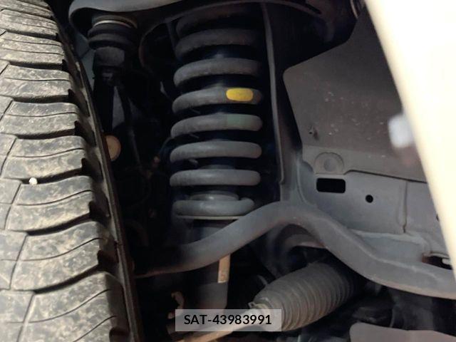 Toyota LAND CRUISER PRADO 2023-08 8829780-19