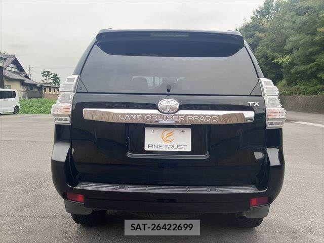 Toyota LAND CRUISER PRADO 2016-09 8829802-23