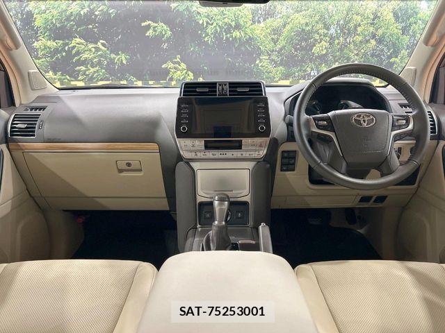 Toyota LAND CRUISER PRADO 2022-11 8829782-1