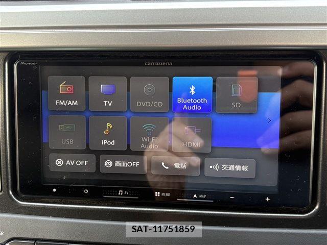 Toyota LAND CRUISER PRADO 2015-11 8829801-23