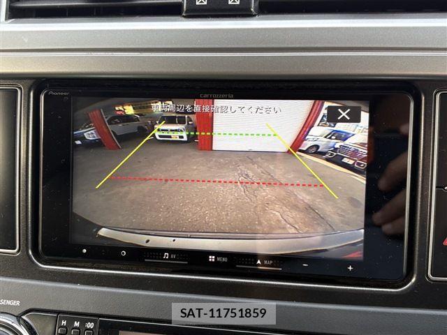 Toyota LAND CRUISER PRADO 2015-11 8829801-24