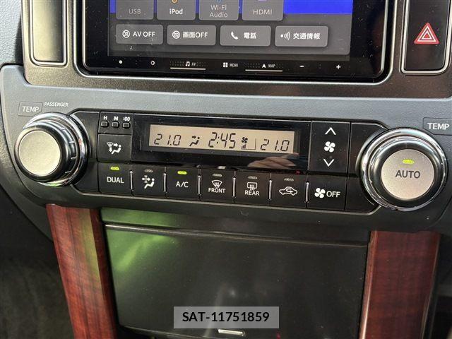 Toyota LAND CRUISER PRADO 2015-11 8829801-25