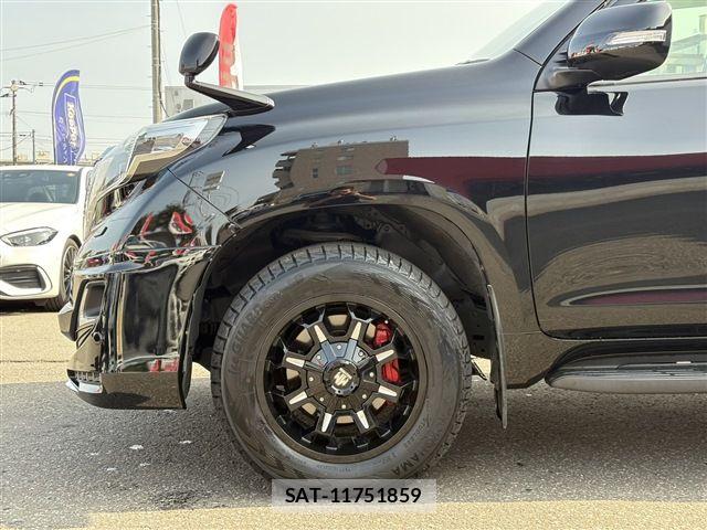 Toyota LAND CRUISER PRADO 2015-11 8829801-3
