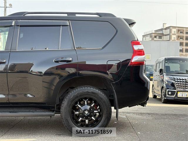 Toyota LAND CRUISER PRADO 2015-11 8829801-5