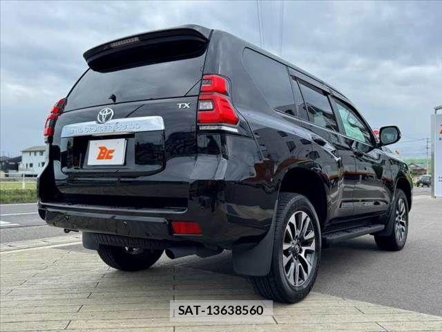 Toyota LAND CRUISER PRADO 2023-02 8829794-14