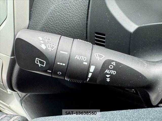 Toyota LAND CRUISER PRADO 2023-02 8829794-25