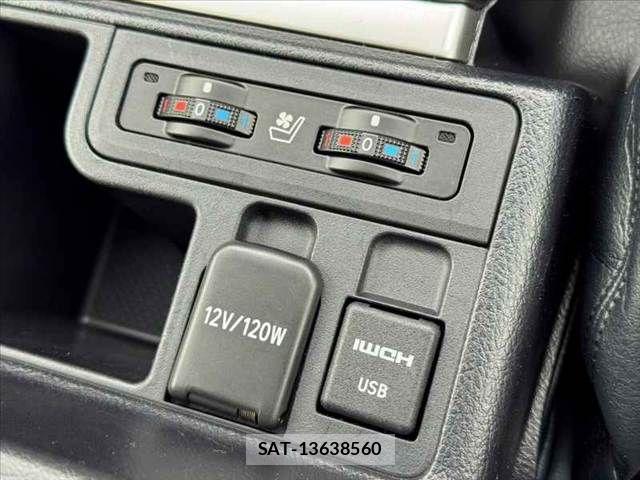 Toyota LAND CRUISER PRADO 2023-02 8829794-6