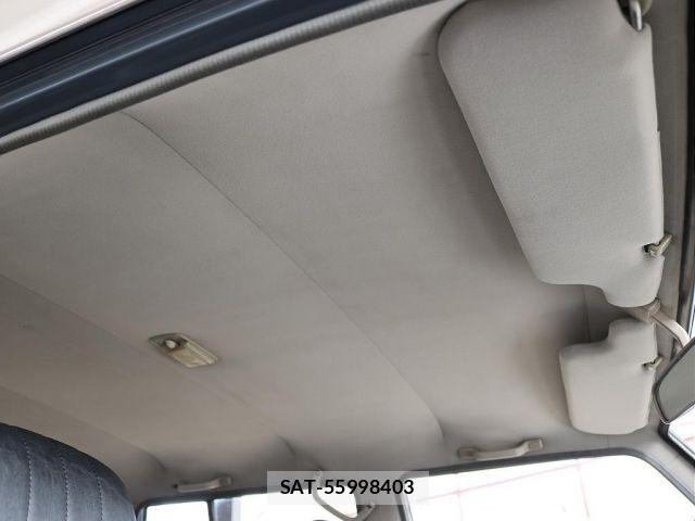 Toyota LAND CRUISER PRADO 1995-01 8829795-19