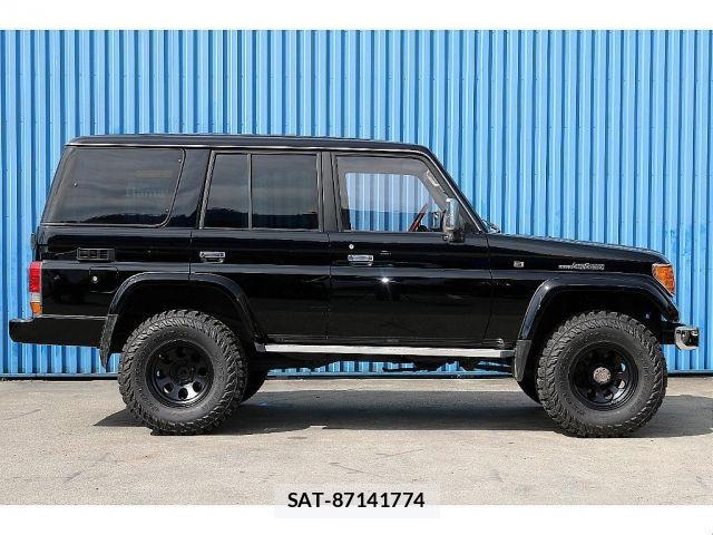Toyota LAND CRUISER PRADO 1995-01 8829796-6
