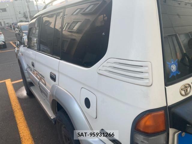 Toyota LAND CRUISER PRADO 1997-11 8829816-5