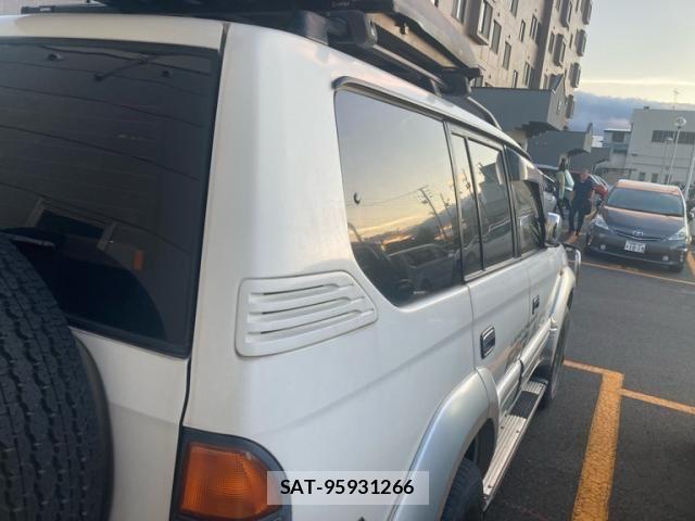 Toyota LAND CRUISER PRADO 1997-11 8829816-6