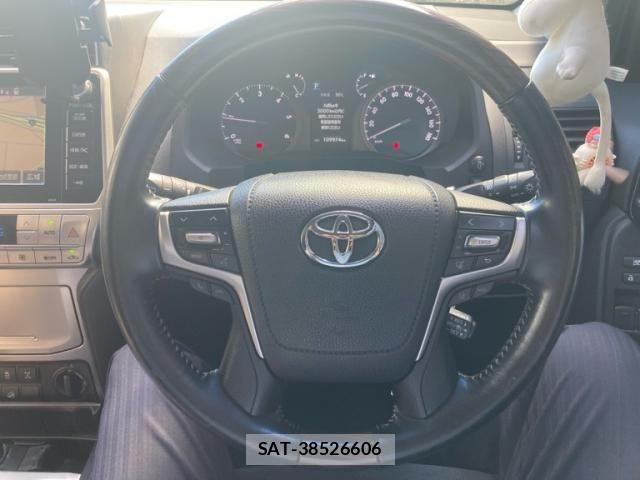 Toyota LAND CRUISER PRADO 2020-06 8849515-10