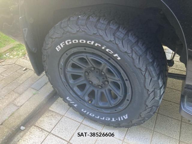 Toyota LAND CRUISER PRADO 2020-06 8849515-20