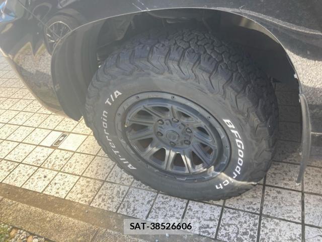 Toyota LAND CRUISER PRADO 2020-06 8849515-22