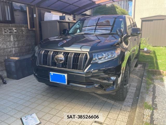 Toyota LAND CRUISER PRADO 2020-06 8849515-2