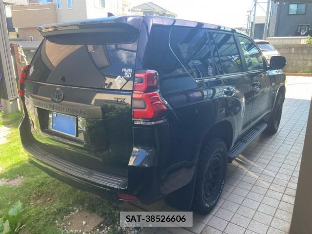 Toyota LAND CRUISER PRADO 2020-06 8849515-3