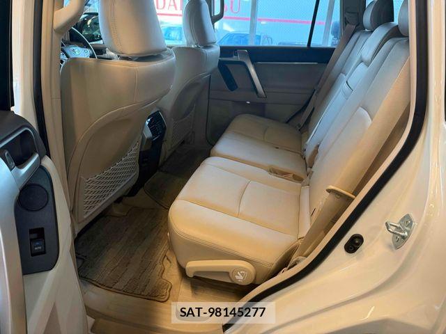 Toyota LAND CRUISER PRADO 2021-09 8849508-27