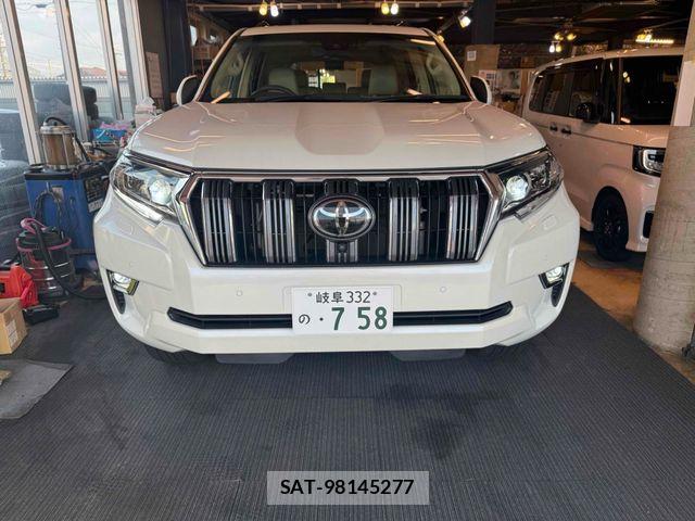 Toyota LAND CRUISER PRADO 2021-09 8849508-3