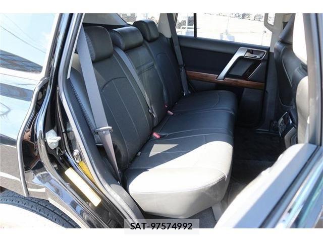 Toyota LAND CRUISER PRADO 2016-06 8849519-15