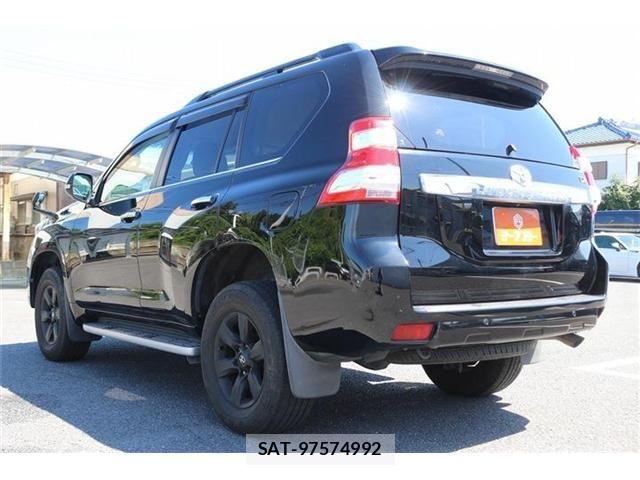 Toyota LAND CRUISER PRADO 2016-06 8849519-22