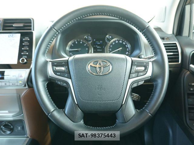 Toyota LAND CRUISER PRADO 2022-08 8849509-10