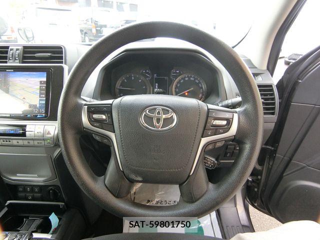 Toyota LAND CRUISER PRADO 2020-05 8849504-9