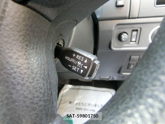 Toyota LAND CRUISER PRADO 2020-05 8849504-10