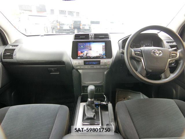 Toyota LAND CRUISER PRADO 2020-05 8849504-2