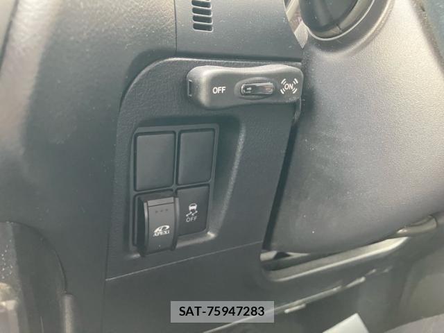 Toyota LAND CRUISER PRADO 2014-02 8849518-19