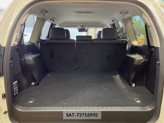 Toyota LAND CRUISER PRADO 2023-11 8849507-9