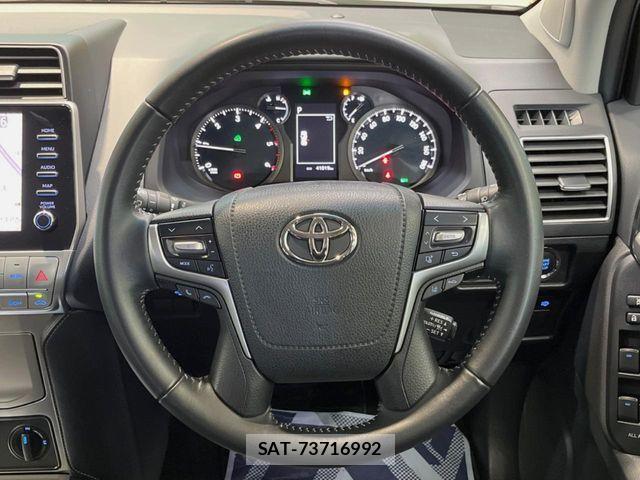 Toyota LAND CRUISER PRADO 2023-11 8849507-10
