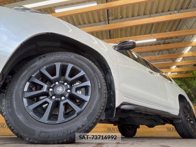 Toyota LAND CRUISER PRADO 2023-11 8849507-12