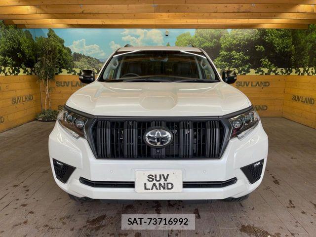 Toyota LAND CRUISER PRADO 2023-11 8849507-13