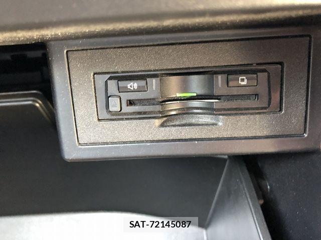 Toyota LAND CRUISER PRADO 2017-12 8849517-24