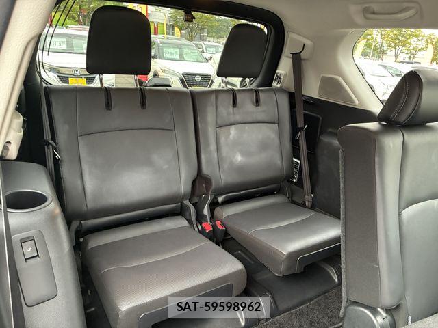 Toyota LAND CRUISER PRADO 2023-03 8871284-12