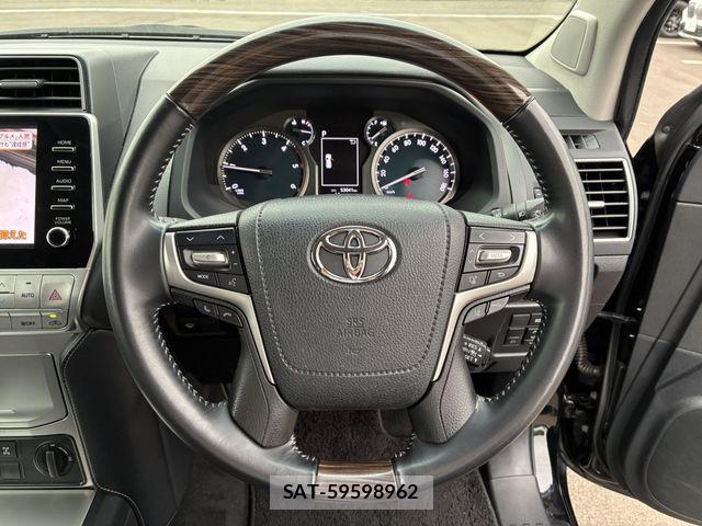 Toyota LAND CRUISER PRADO 2023-03 8871284-20