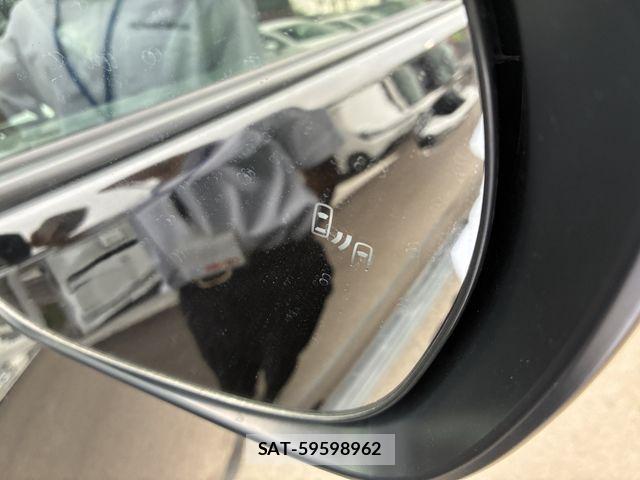 Toyota LAND CRUISER PRADO 2023-03 8871284-26
